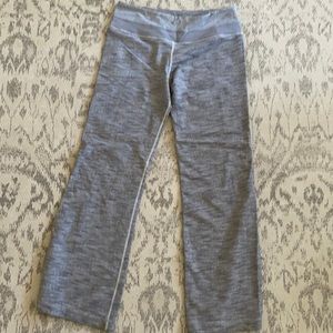 Lululemon grey Groove Pants Reversible size 8